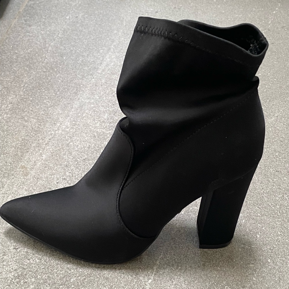 Unilady Black Booties
